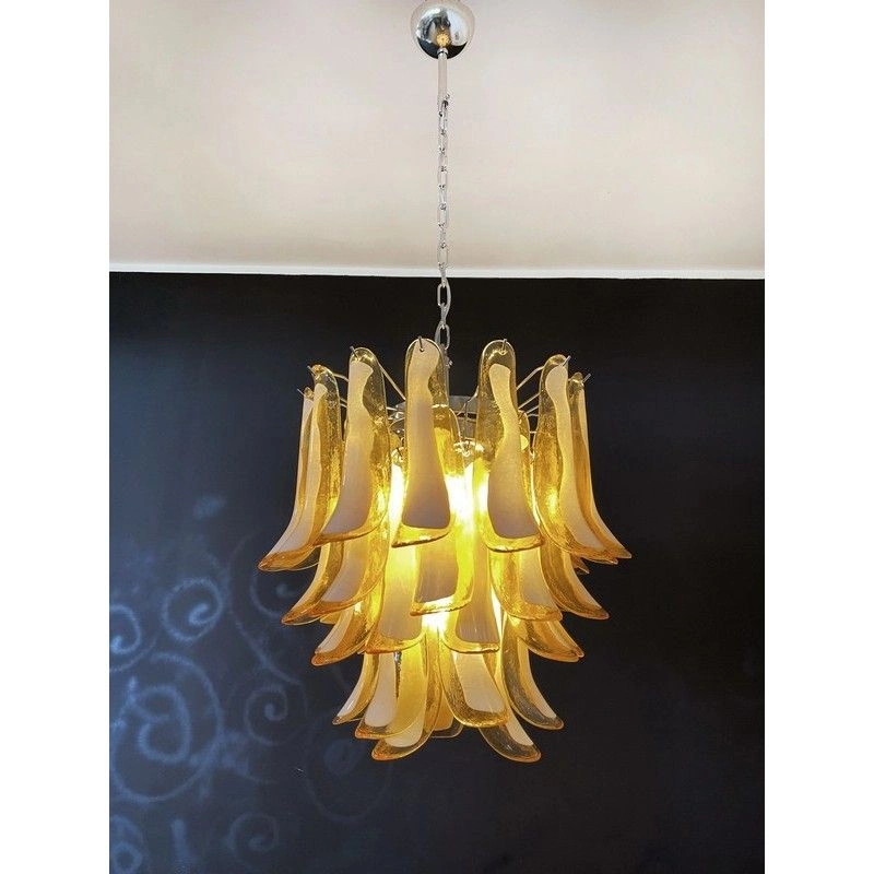 Винтажная люстра Murano Chandelier 41 Caramel-Colored Petal Glass