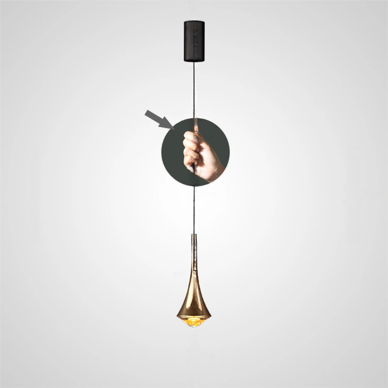 Плафон золото. Высота регулируется. Теплый свет