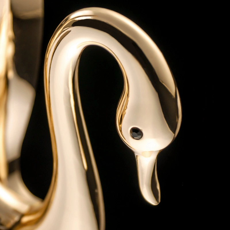 Потолочный светильник BIRDIE CH