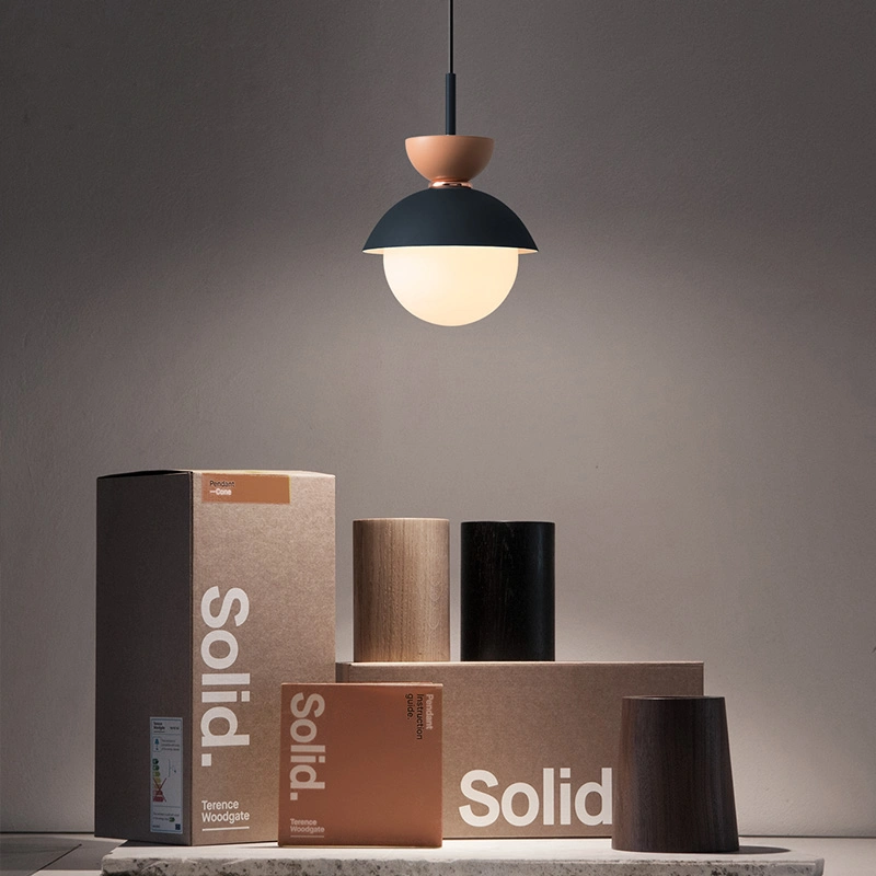 Цвета розовый+темно-синий.