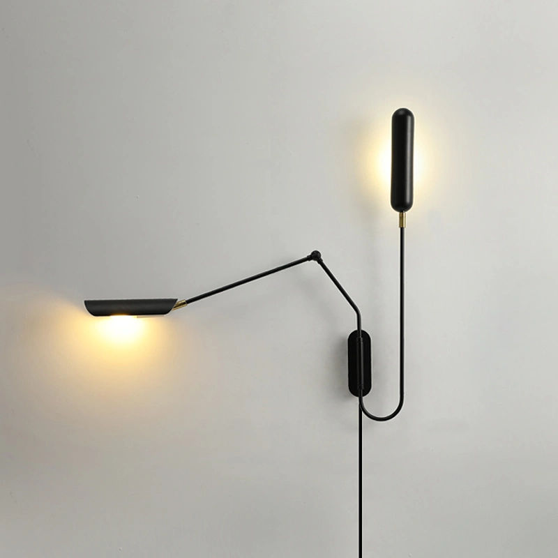 С выключателем на проводе.