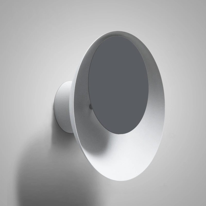 Размер L. Белый корпус, черный диск.