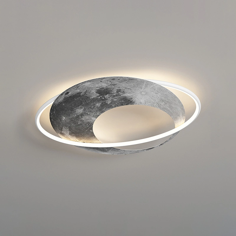 Размер M. Цвет белый. Белый свет