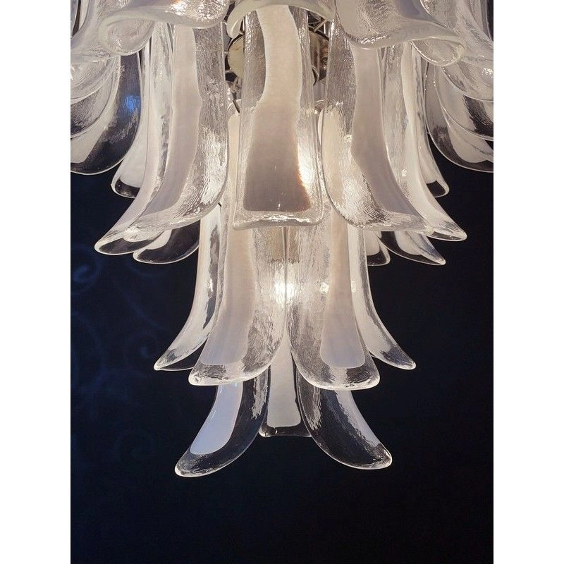 Винтажная люстра Murano Chandelier 52 White Petal Glass