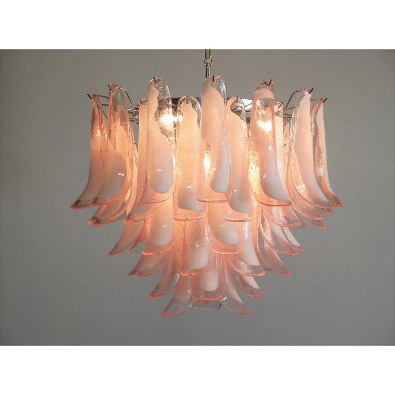 Винтажная люстра Murano Chandelier 53 Pink Petal Glass