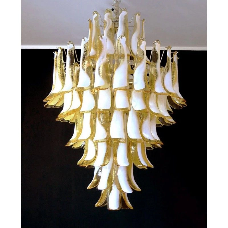 Винтажная люстра Murano Chandelier 85 Caramel-colored Petal Glass
