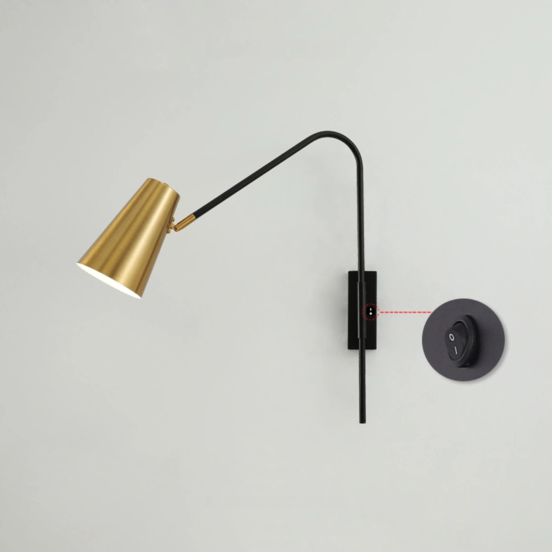 Цвет Латунь. Выключатель на корпусе