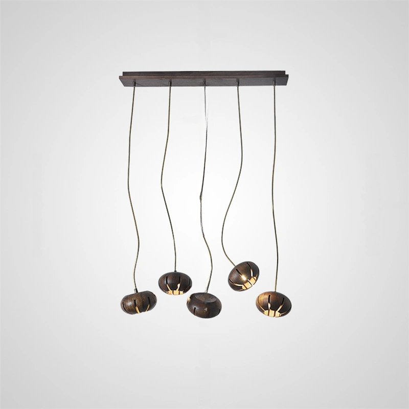 5 плафонов на планке. Темное дерево.