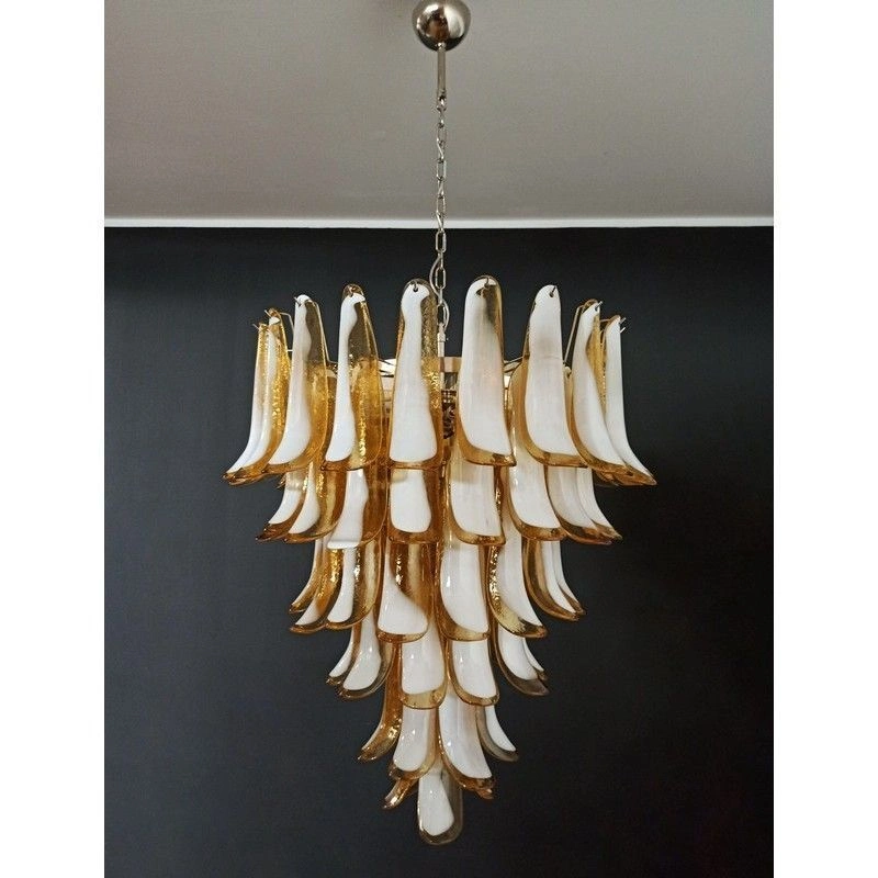 Винтажная люстра Murano Chandelier 75 Caramel-Colored Petal Glass