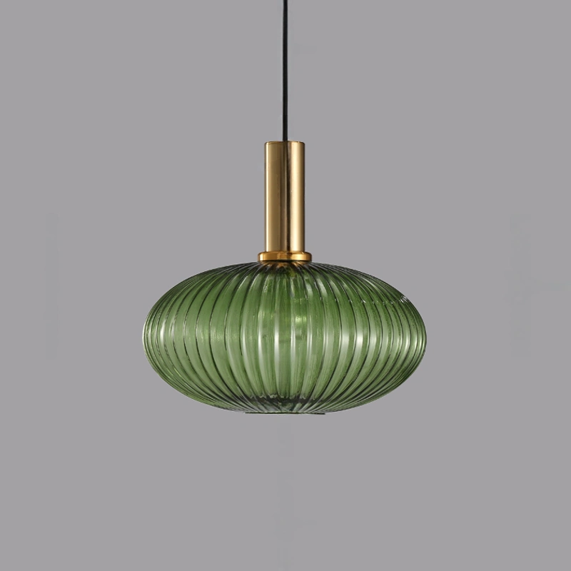 Модель C. Плафон зеленый. Цвет патрона латунь.