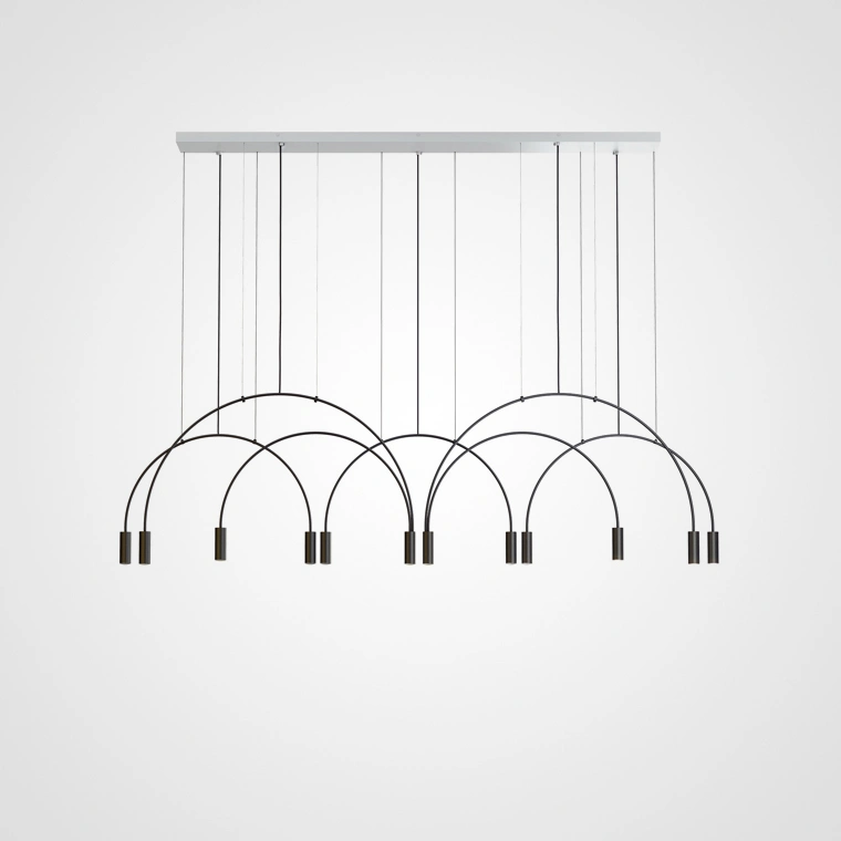 12 плафонов. Цвет черный.