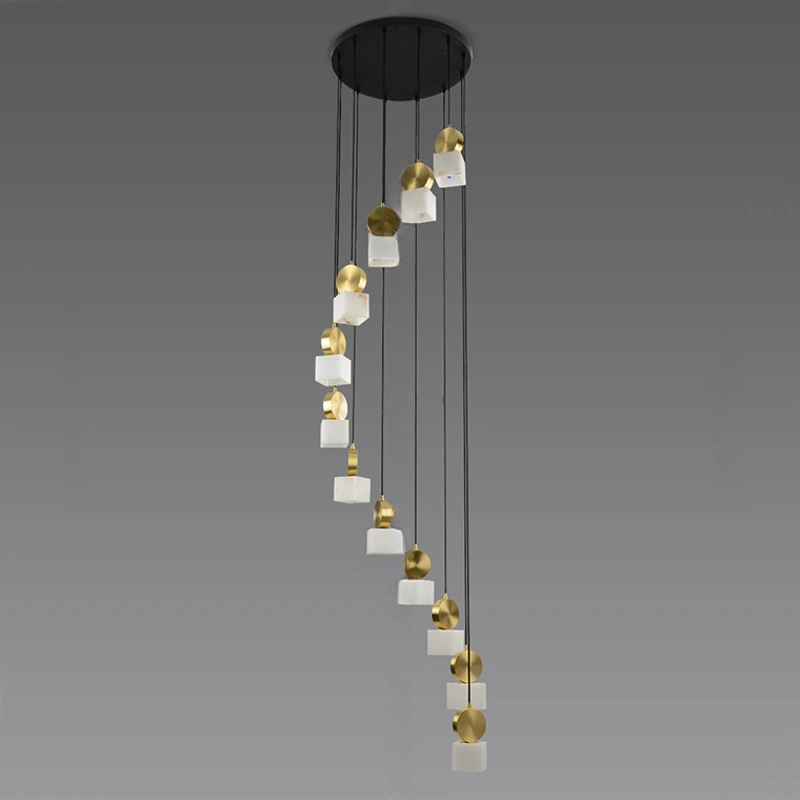 12 подвесов. Цвет крепления черный.