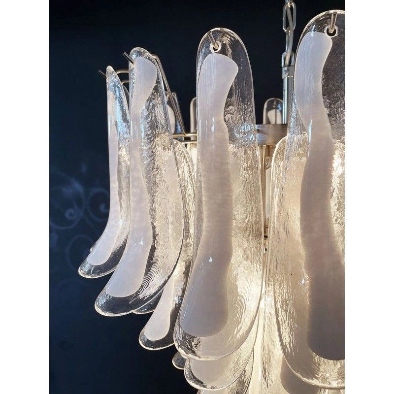 Винтажная люстра Murano Chandelier 52 White Petal Glass
