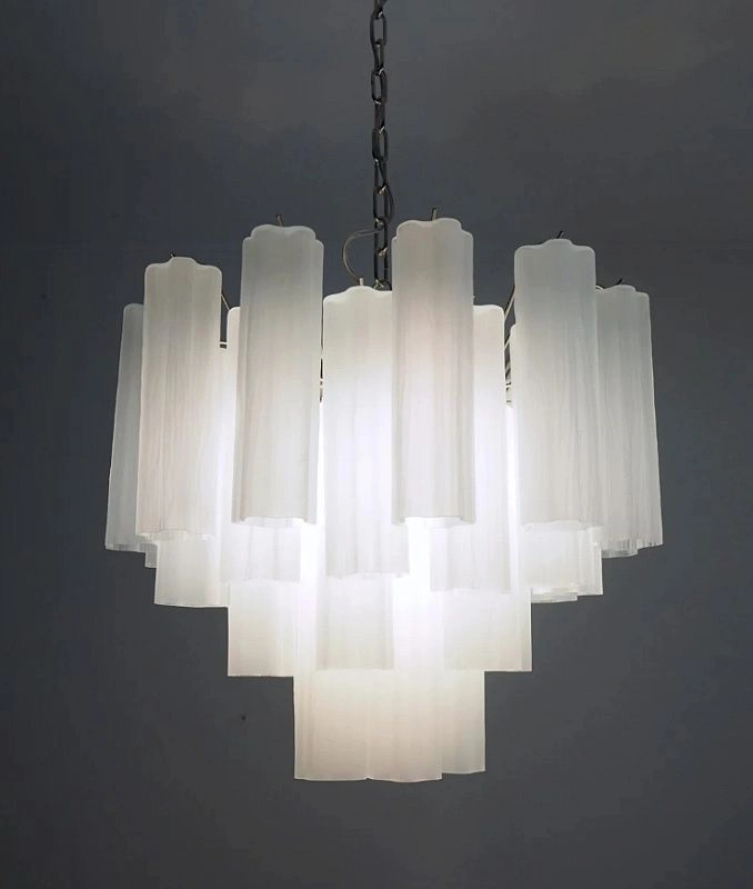 Винтажная люстра Murano Chandelier 36 Matte White Glass Tubes
