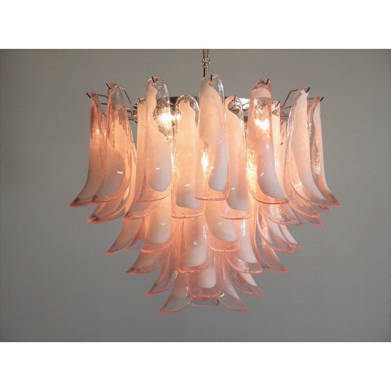 Винтажная люстра Murano Chandelier 53 Pink Petal Glass