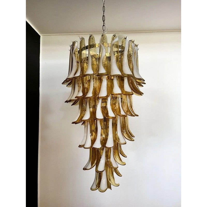 Винтажная люстра Murano Chandelier 83 Caramel-Colored Petal Glass