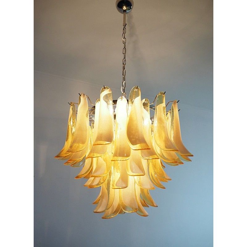 Винтажная люстра Murano Chandelier 53 Caramel-Colored Petal Glass