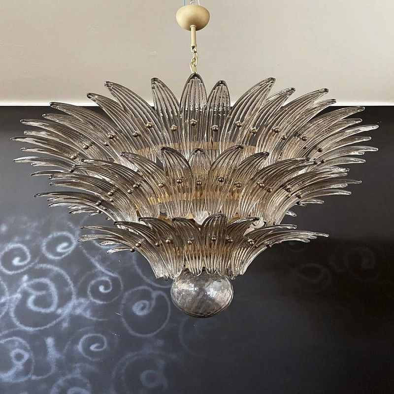 Винтажная люстра Murano Chandelier 104 Smoky Colored Palmette Glass